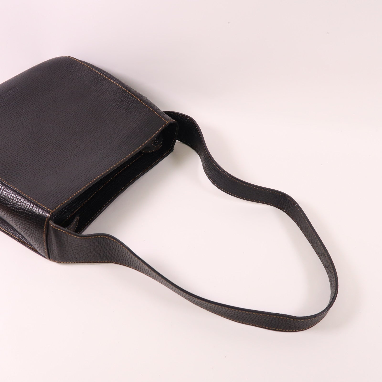 LOEWE 牛皮皮革Shoulder Bag肩背袋