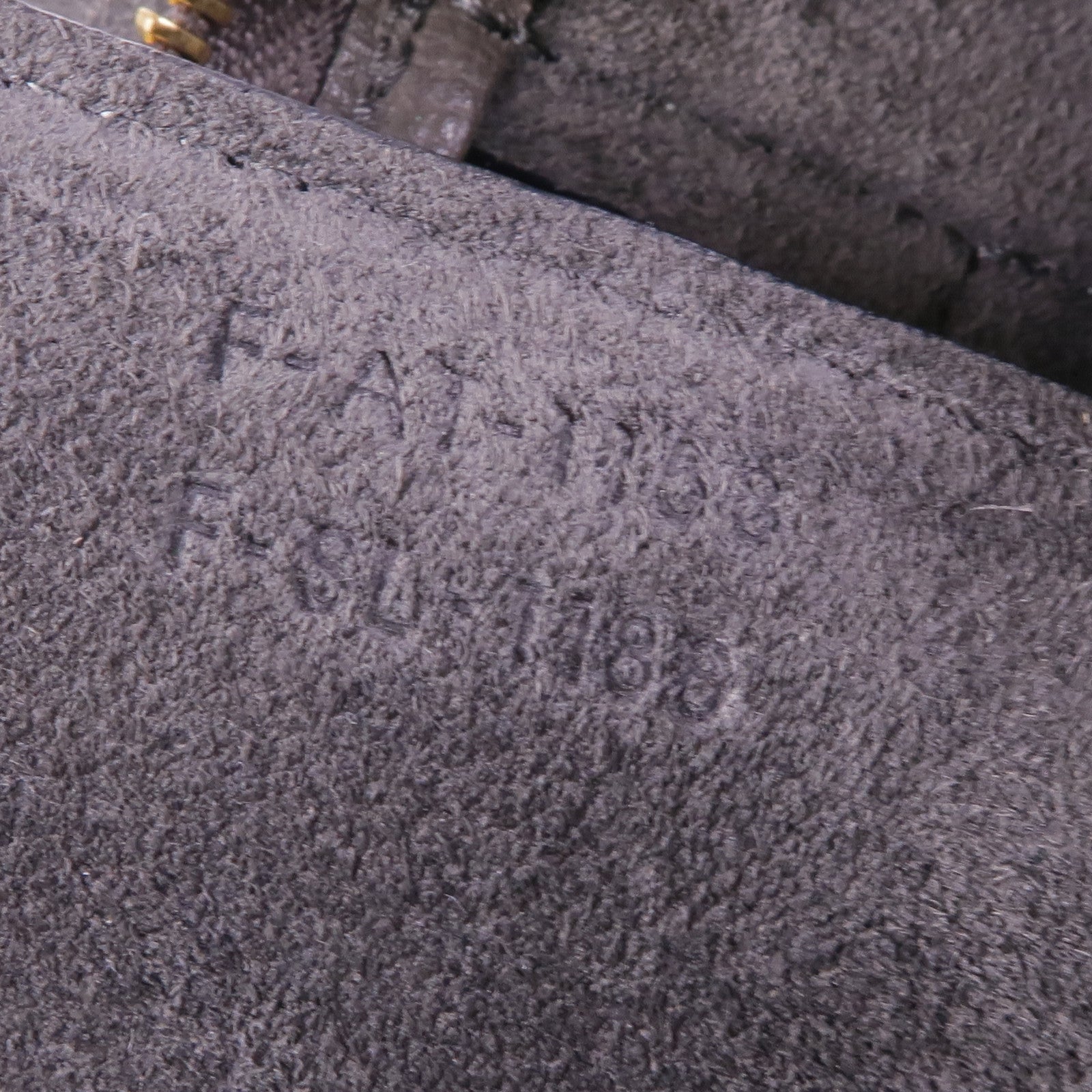 CELINE 牛皮皮革Nano Belt Bag金扣手挽肩背兩用袋