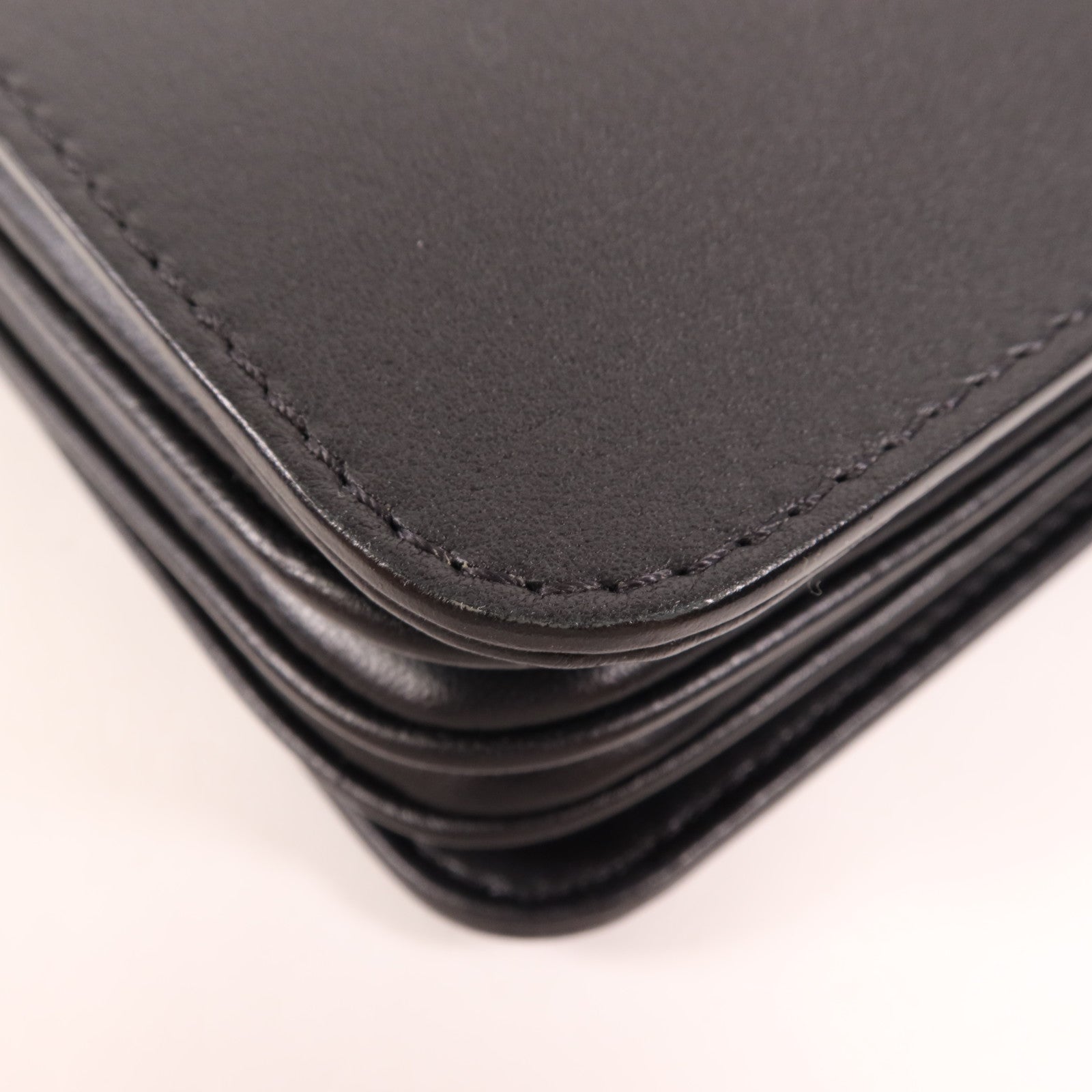 LOUIS VUITTON 皮革Rendez-Vous金扣肩背袋