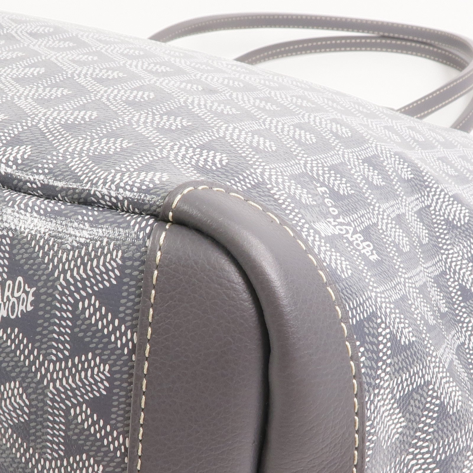 GOYARD 塗層帆布Artois MM Bag銀扣肩背袋/手挽袋