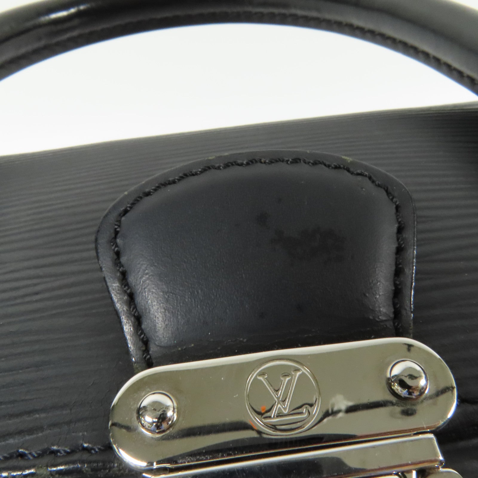 LOUIS VUITTON Epi Segur PM銀扣手挽袋