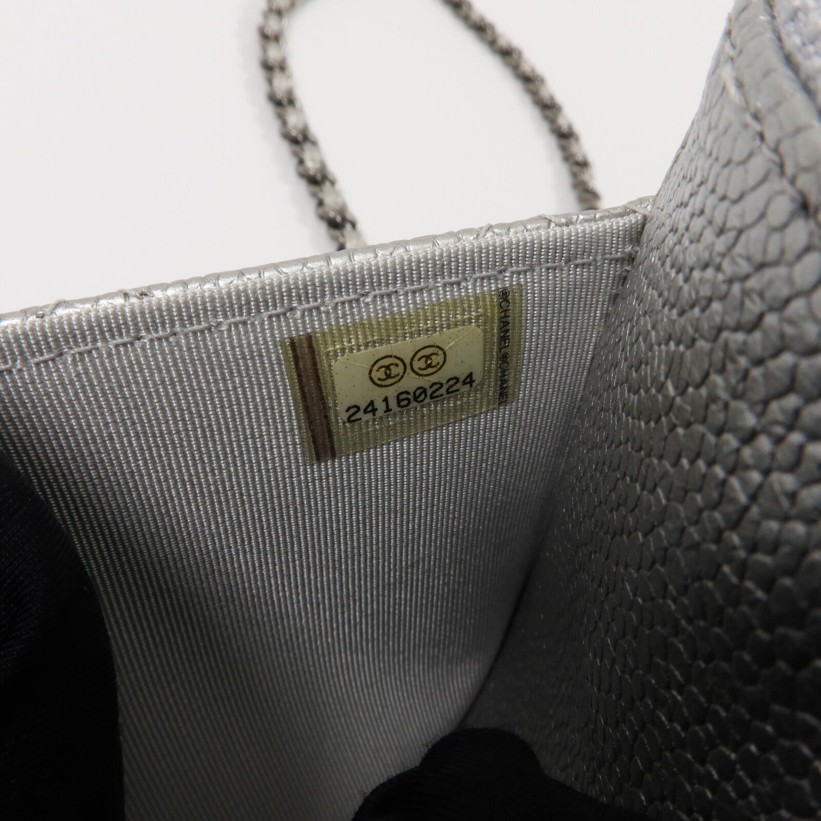 CHANEL 牛皮皮革WOC Wallet On Chain鏈帶肩背袋