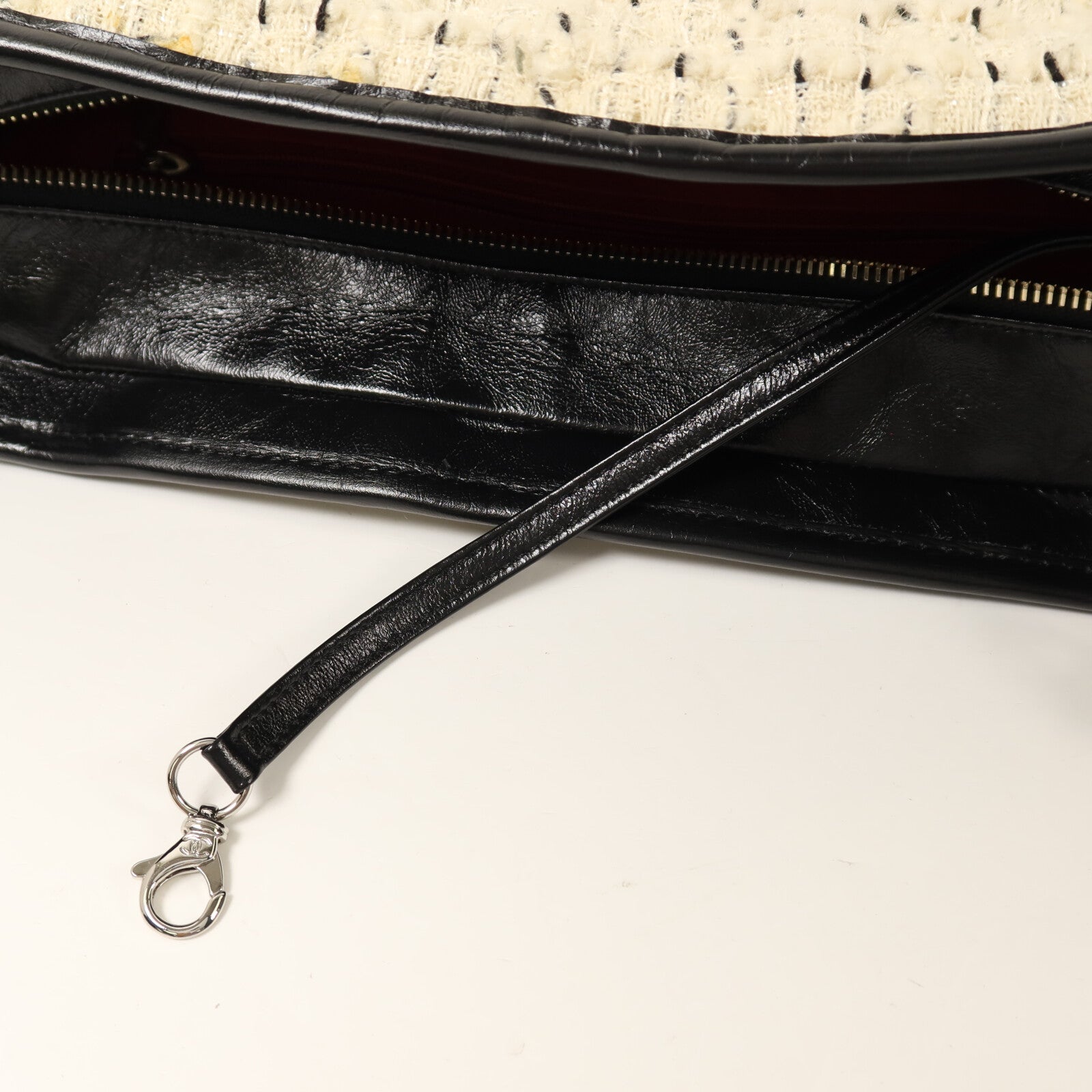CHANEL Tweed Gabrielle Medium鏈帶肩背袋