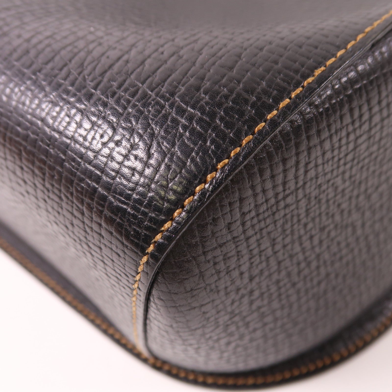 LOEWE 牛皮皮革Shoulder Bag肩背袋