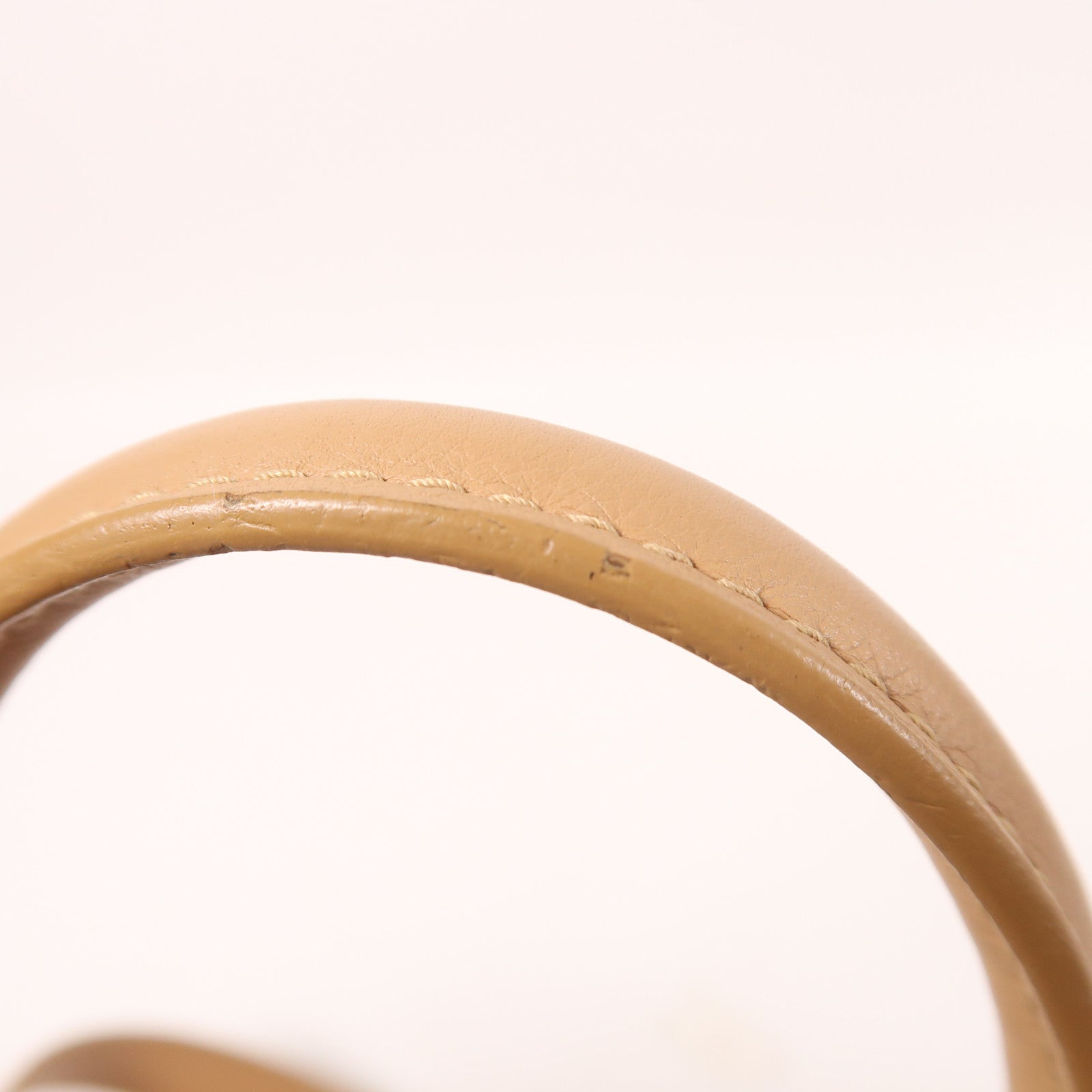 LOUIS VUITTON 皮革Lockme Backpack銀扣背包