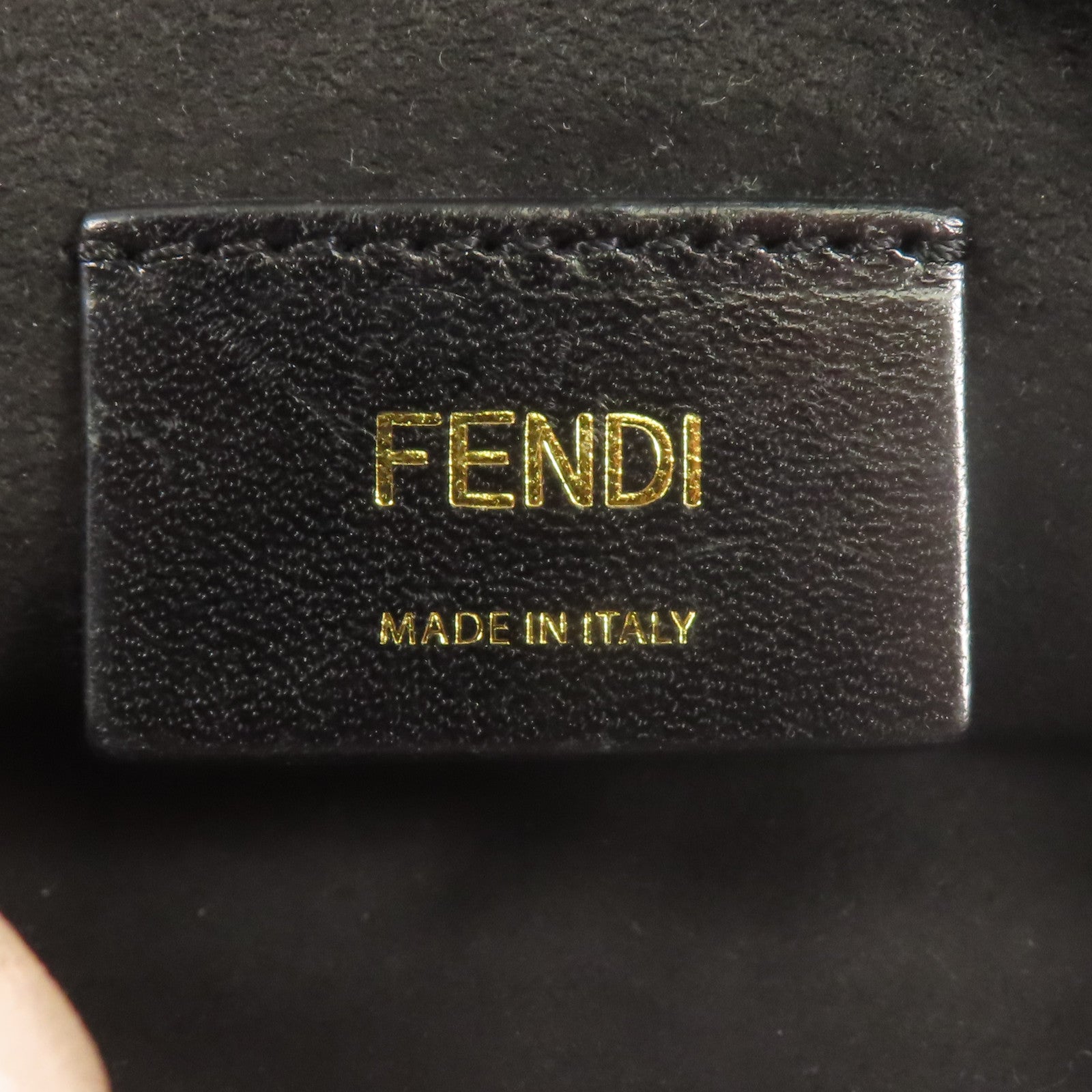 FENDI 羊皮皮革Shoulder Bag金扣肩背袋