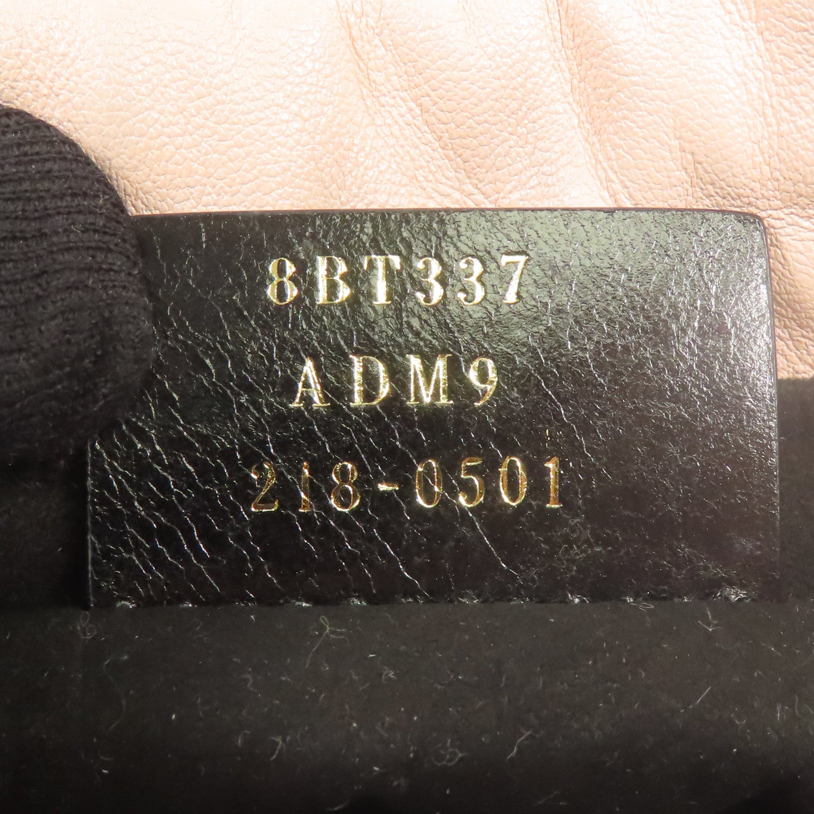 FENDI 羊皮皮革Shoulder Bag金扣肩背袋