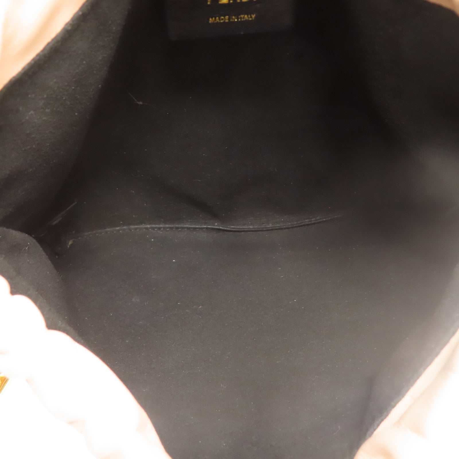 FENDI 羊皮皮革Shoulder Bag金扣肩背袋