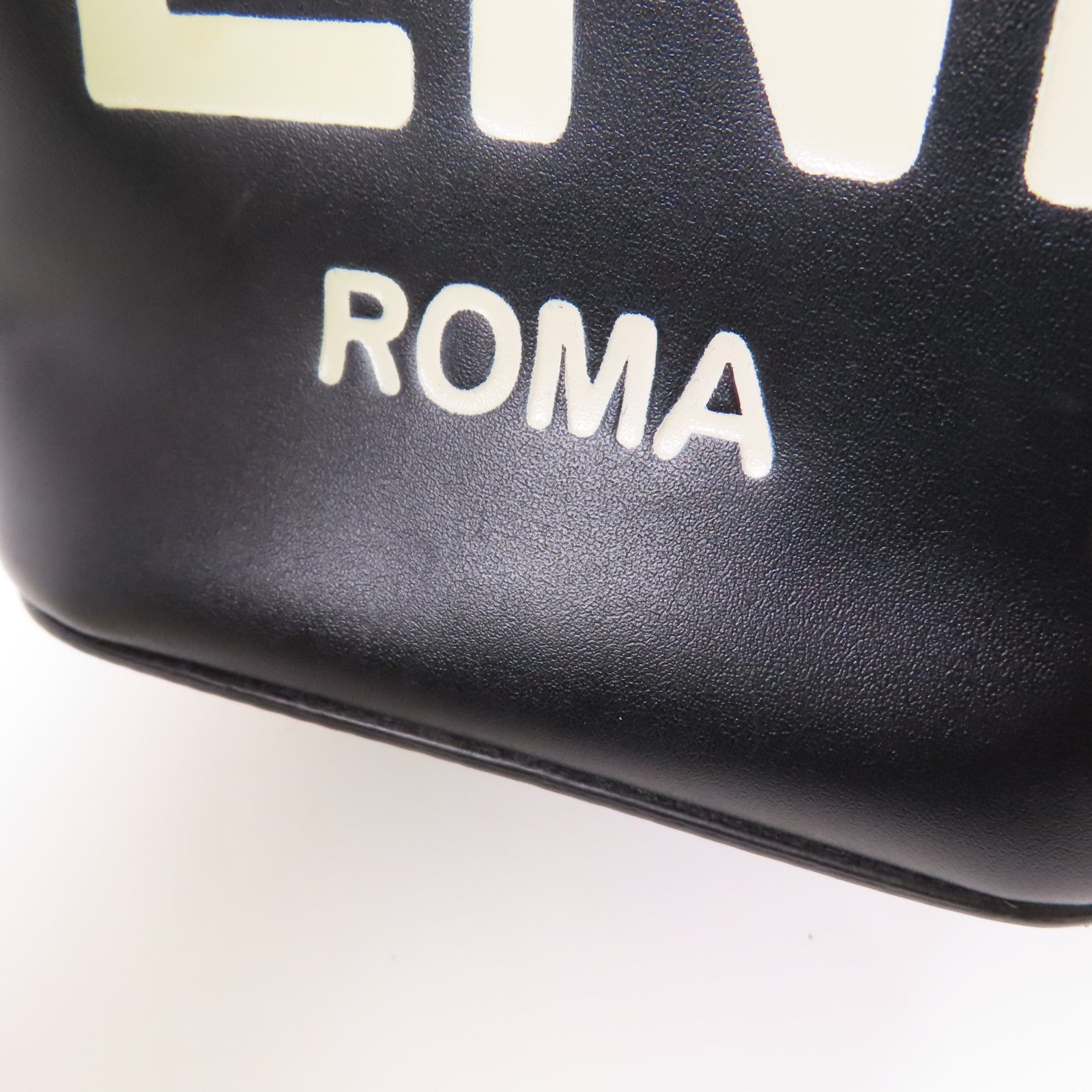 FENDI 牛皮皮革Mini Mon Tresor銀扣手挽肩背兩用袋