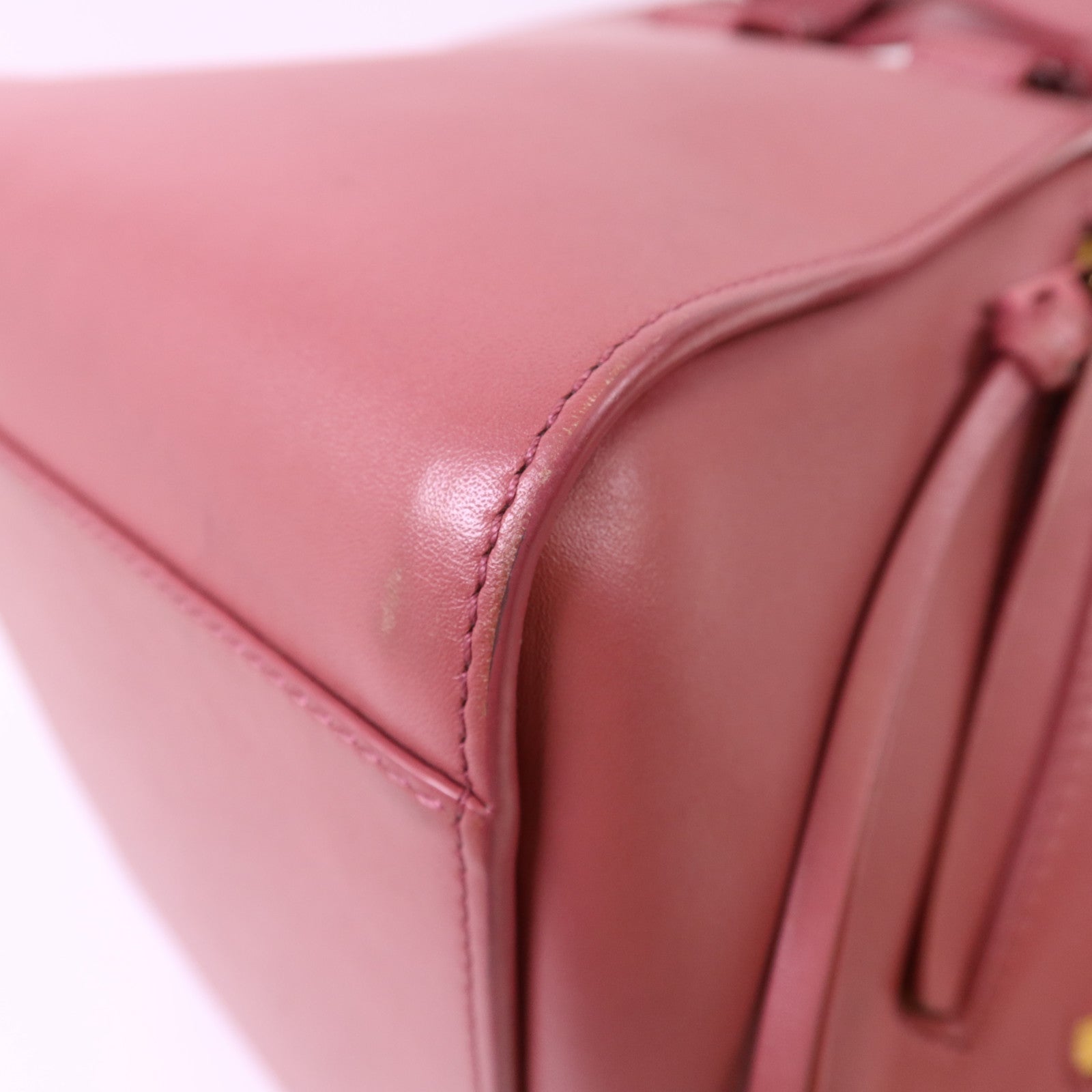 LOEWE 牛皮皮革Hammock Small金扣手挽肩背兩用袋