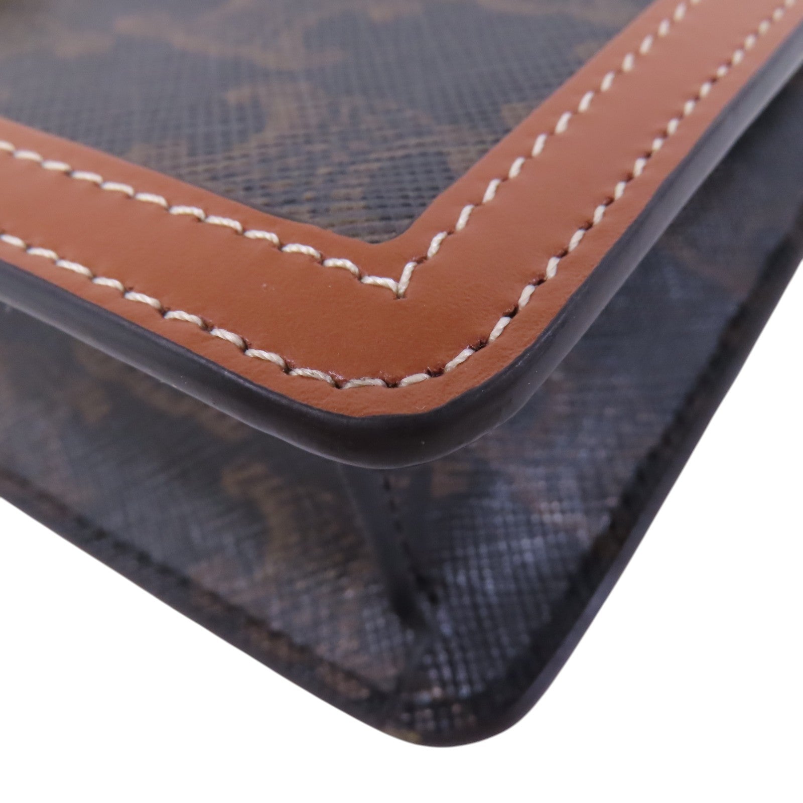 CELINE Triomphe帆布Margo金扣鏈帶肩背袋