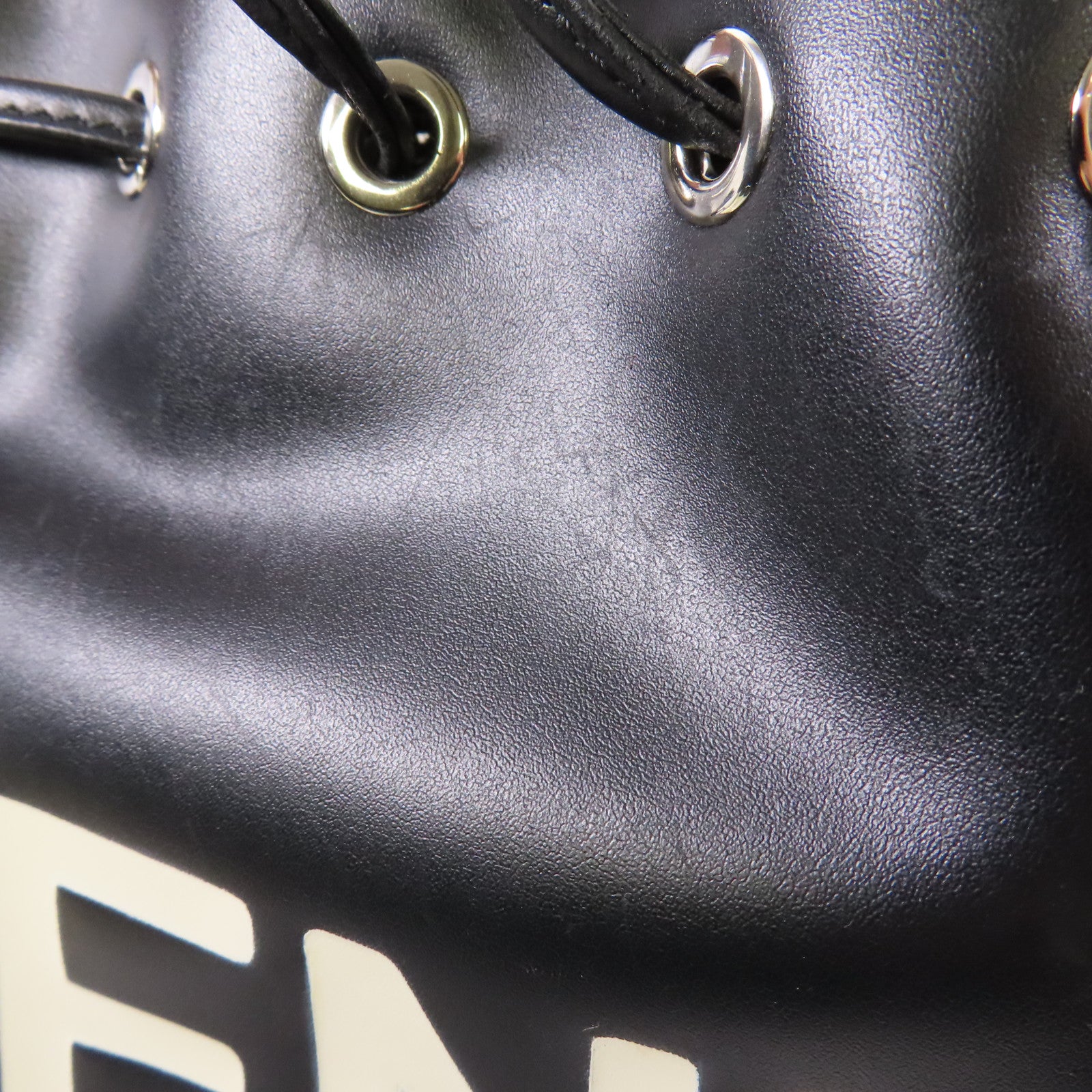 FENDI 牛皮皮革Mini Mon Tresor銀扣手挽肩背兩用袋