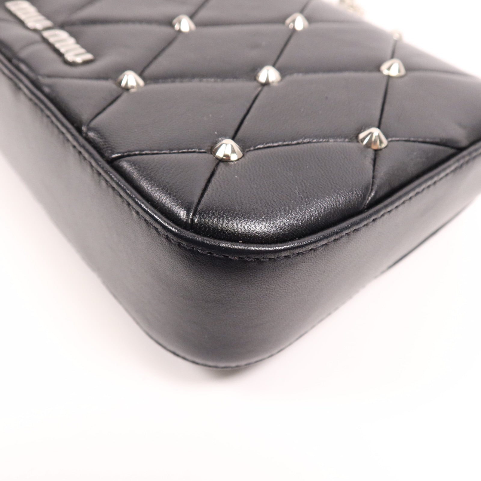 Miu Miu 羊皮皮革Chain Shoulder銀扣鏈帶肩背袋
