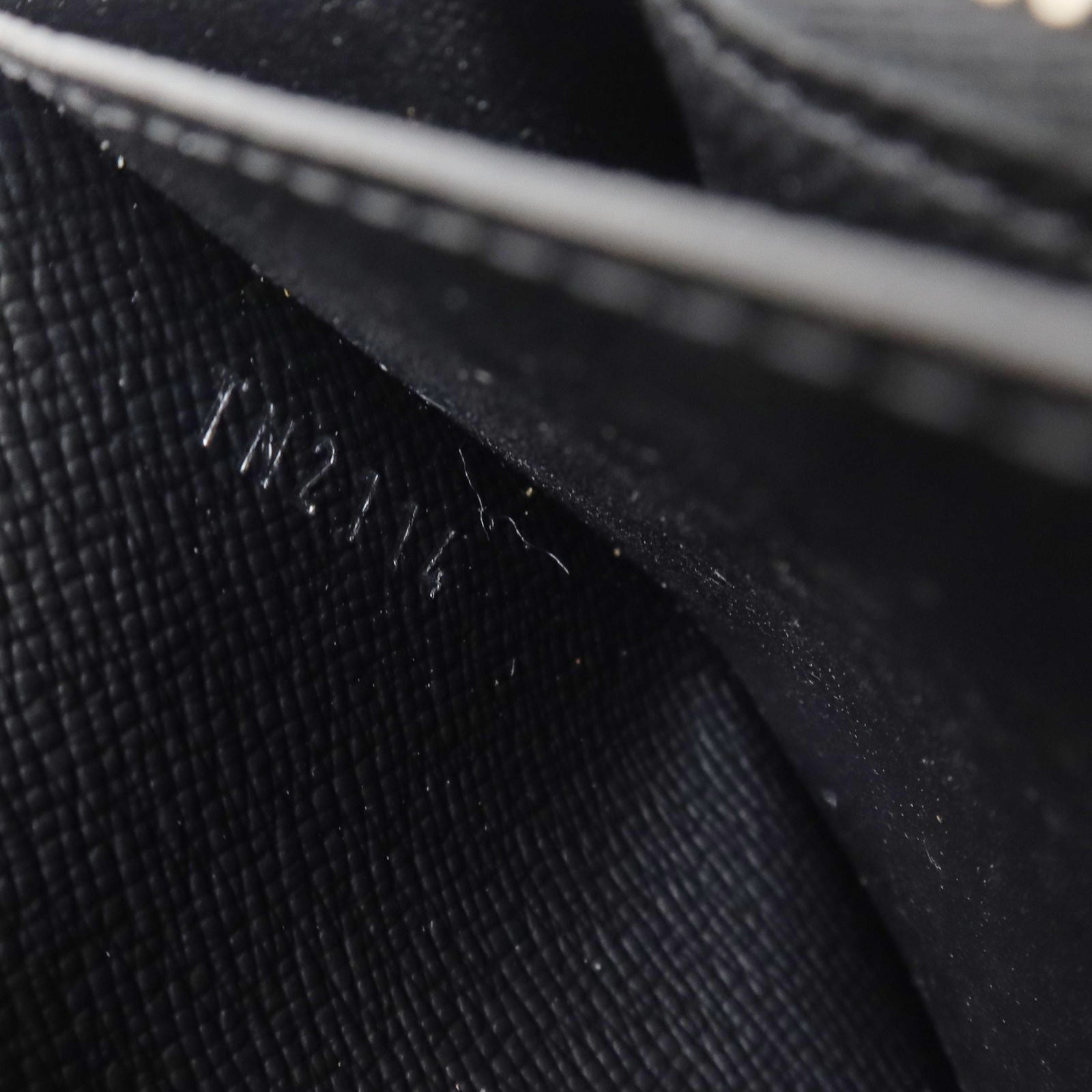 LOUIS VUITTON Epi Brazza Wallet長錢包