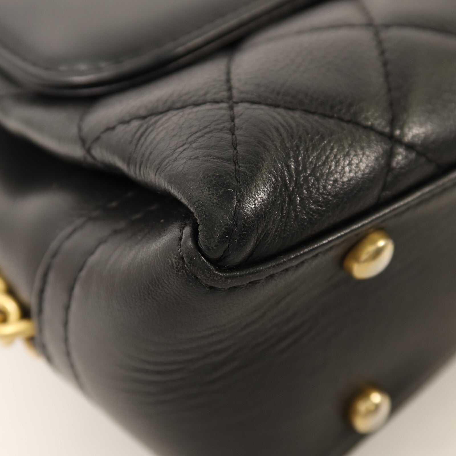 CHANEL 羊皮皮革Chain Shoulder金扣鏈帶肩背袋