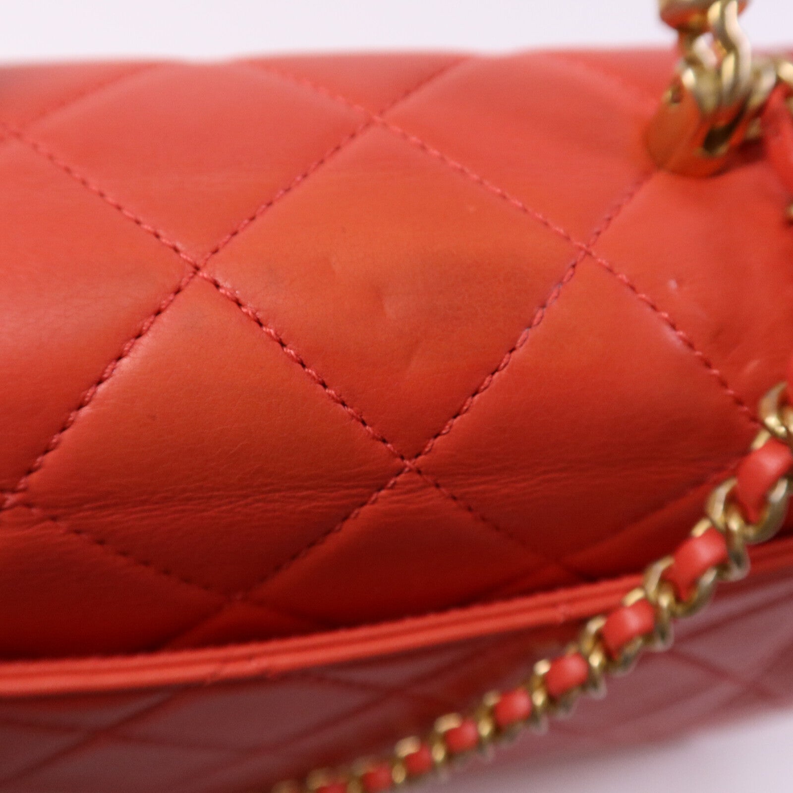 CHANEL 牛皮皮革Shoulder Bag金扣肩背袋