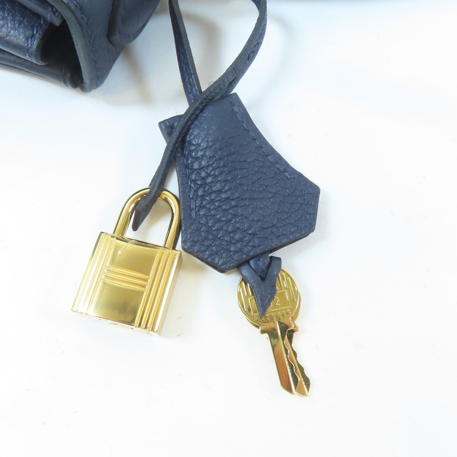 HERMES Togo皮革Kelly 28金扣手挽肩背兩用袋深藍色