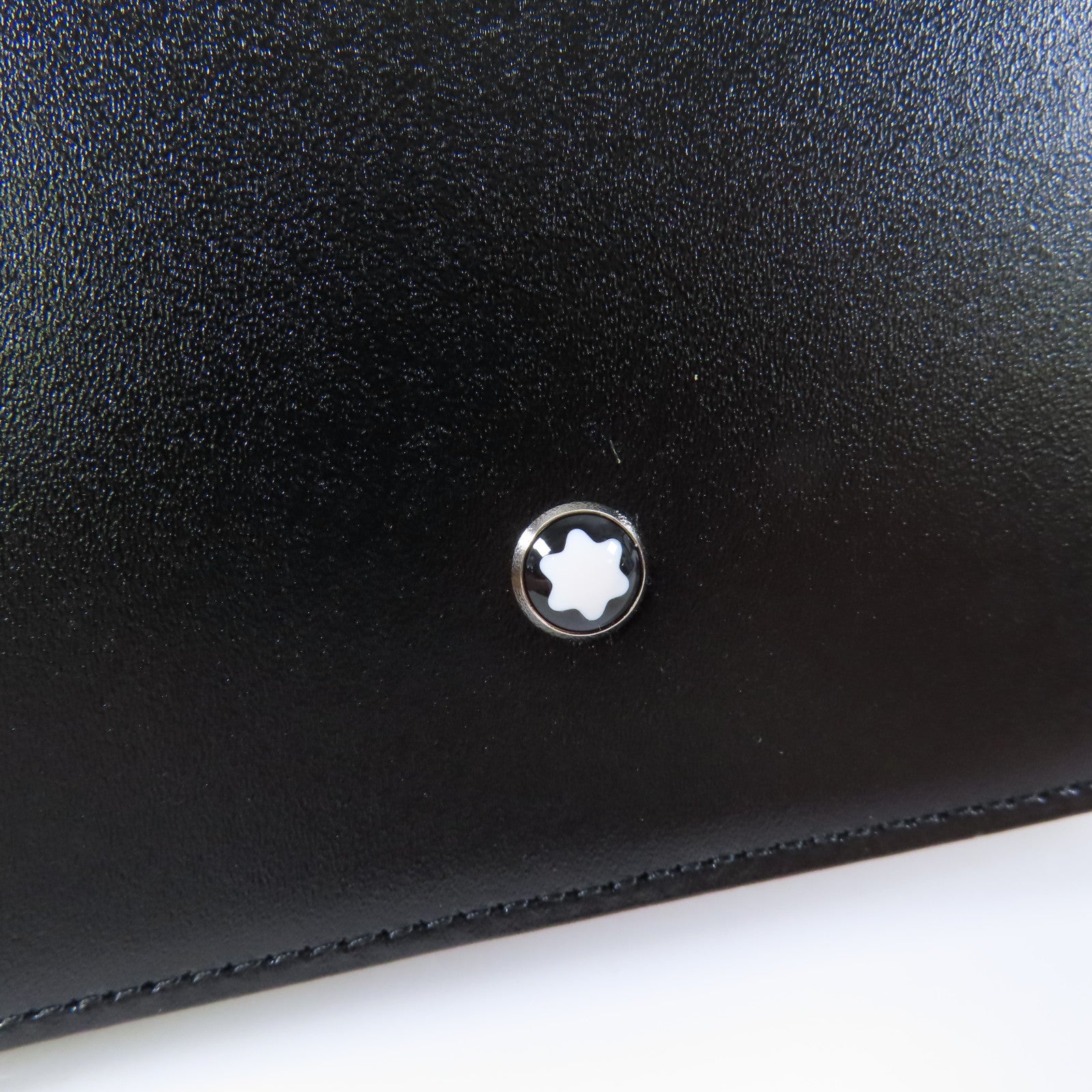 MONTBLANC 牛皮皮革Wallet銀扣錢包