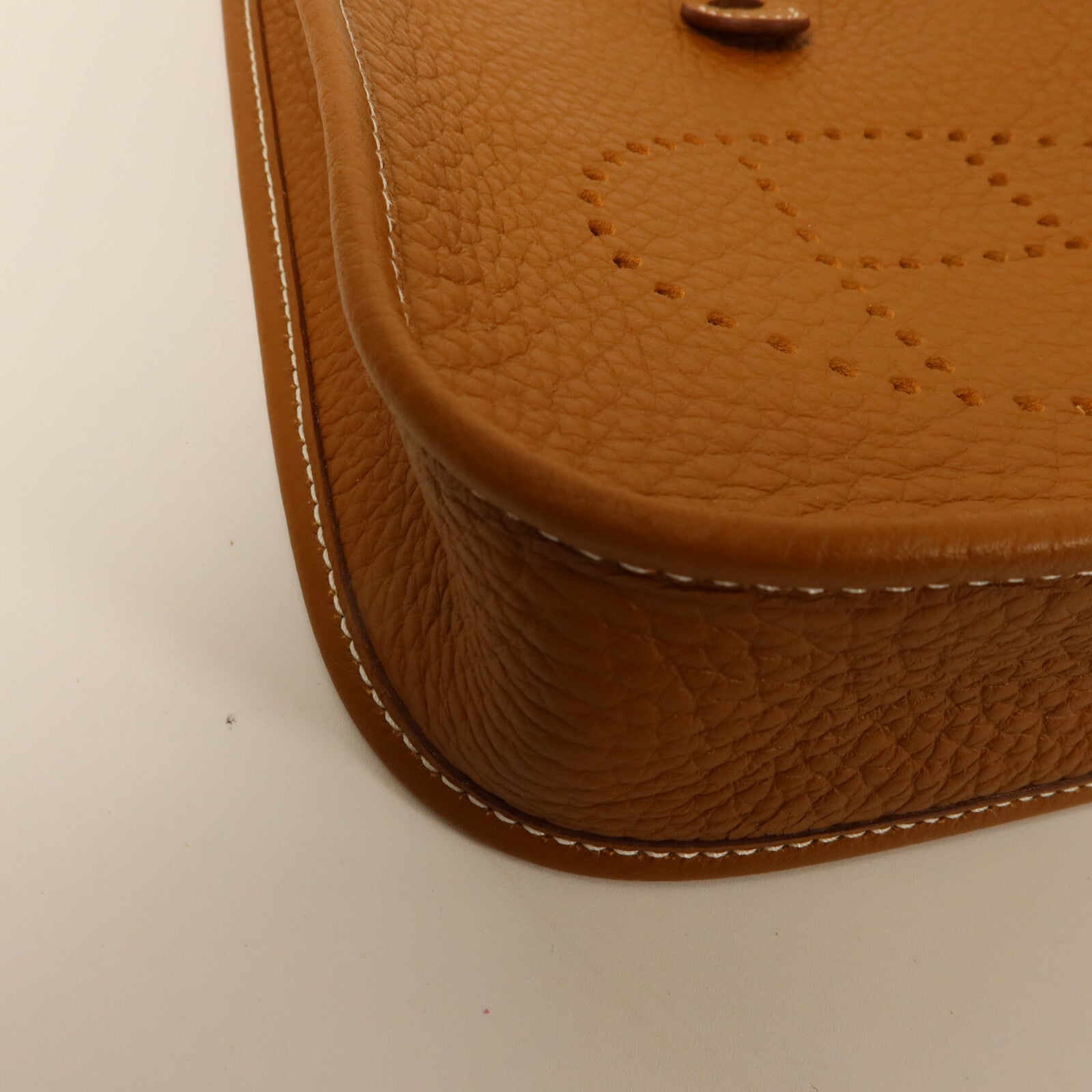 HERMES Clemence皮革Evelyne TPM肩背袋Gold