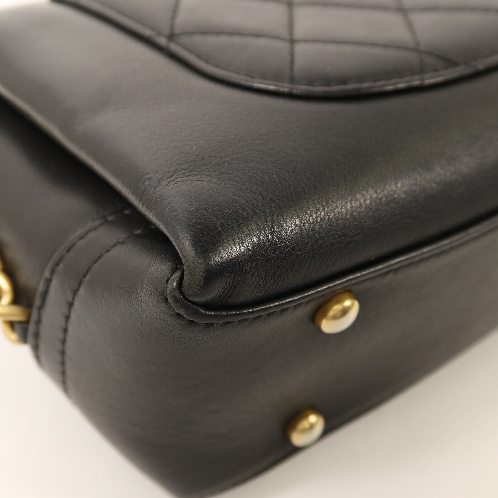 CHANEL 羊皮皮革Chain Shoulder金扣鏈帶肩背袋