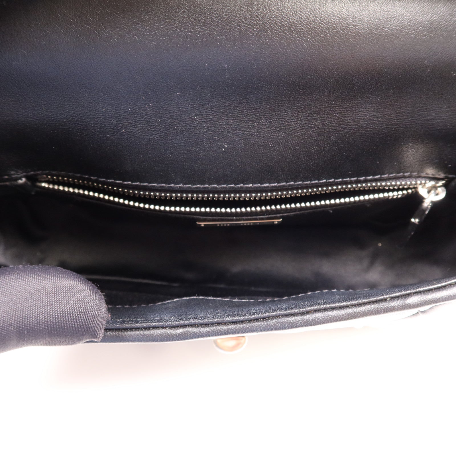 Miu Miu 羊皮皮革Chain Shoulder銀扣鏈帶肩背袋
