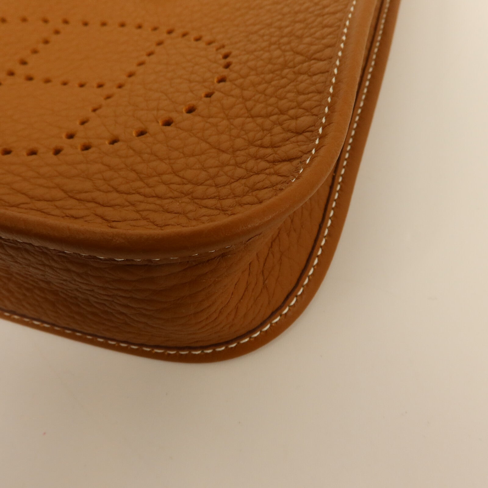 HERMES Clemence皮革Evelyne TPM肩背袋Gold