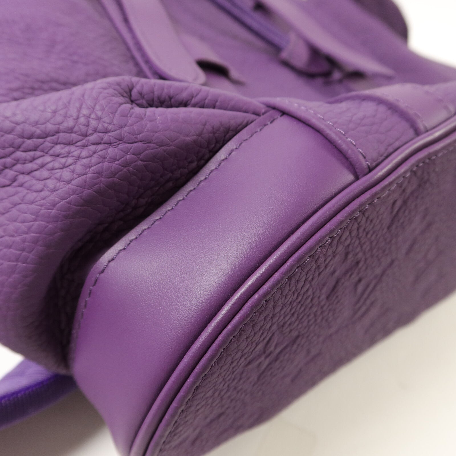 LOUIS VUITTON Monogram Taurillon Christopher PM背包