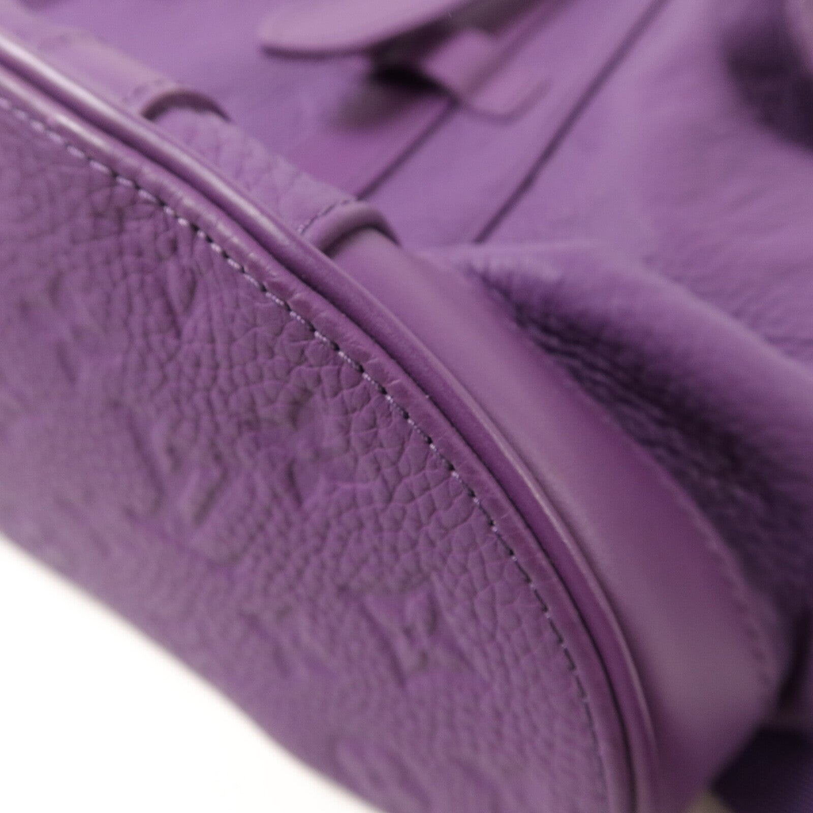LOUIS VUITTON Monogram Taurillon Christopher PM背包