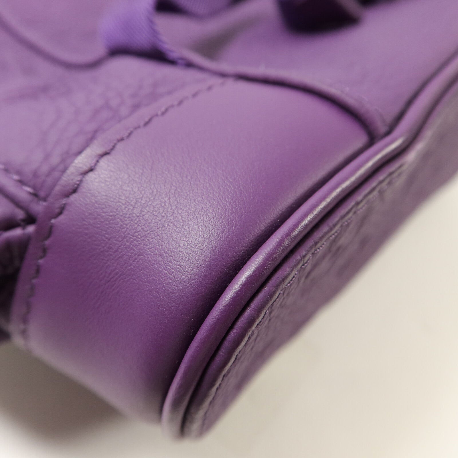 LOUIS VUITTON Monogram Taurillon Christopher PM背包