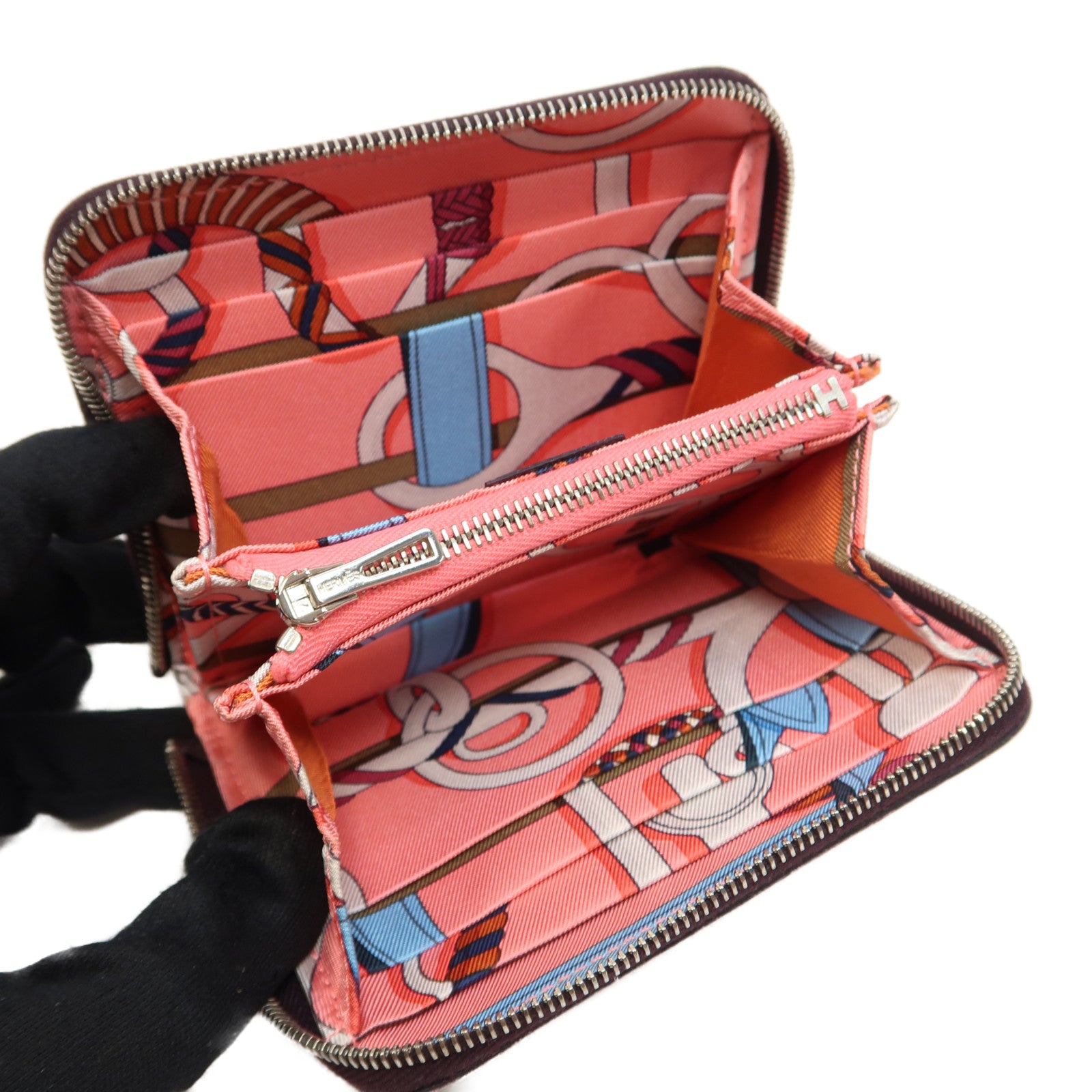 HERMES Epsom皮革Silk-In Compact Zipper Wallet銀扣錢包Cassis/暗紫色