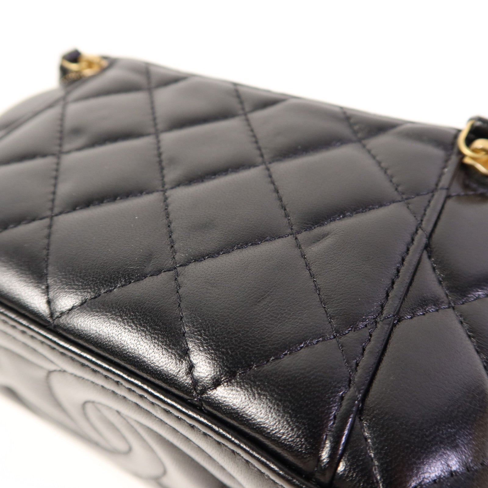 CHANEL 羊皮皮革Vanity Bag金扣鏈帶肩背袋