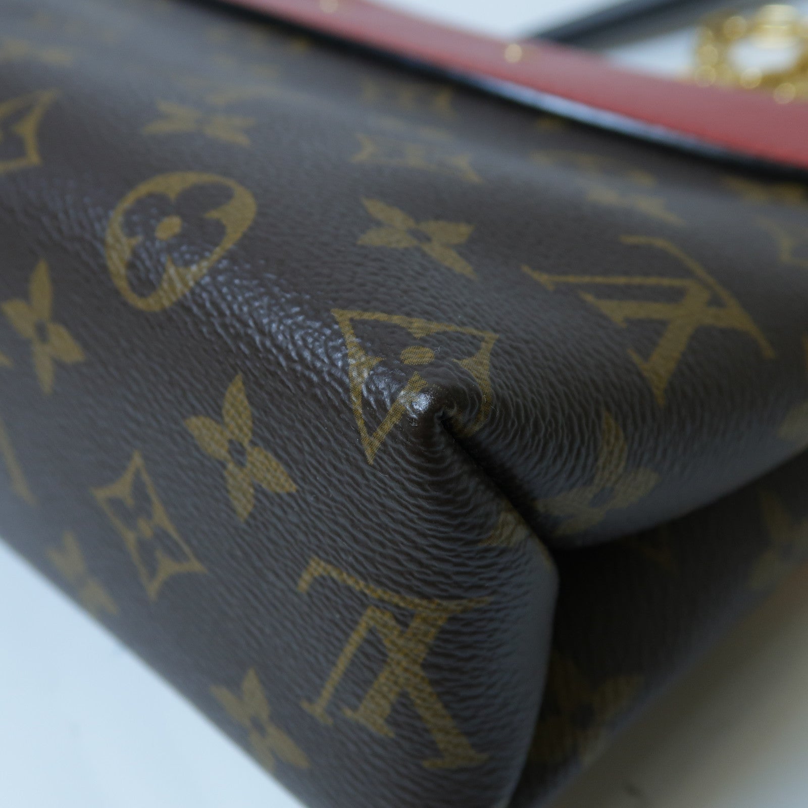 LOUIS VUITTON 【激減優惠】Monogram Saint Placide Chain Shoulder Bag金扣鏈帶肩背袋啡色/紅色