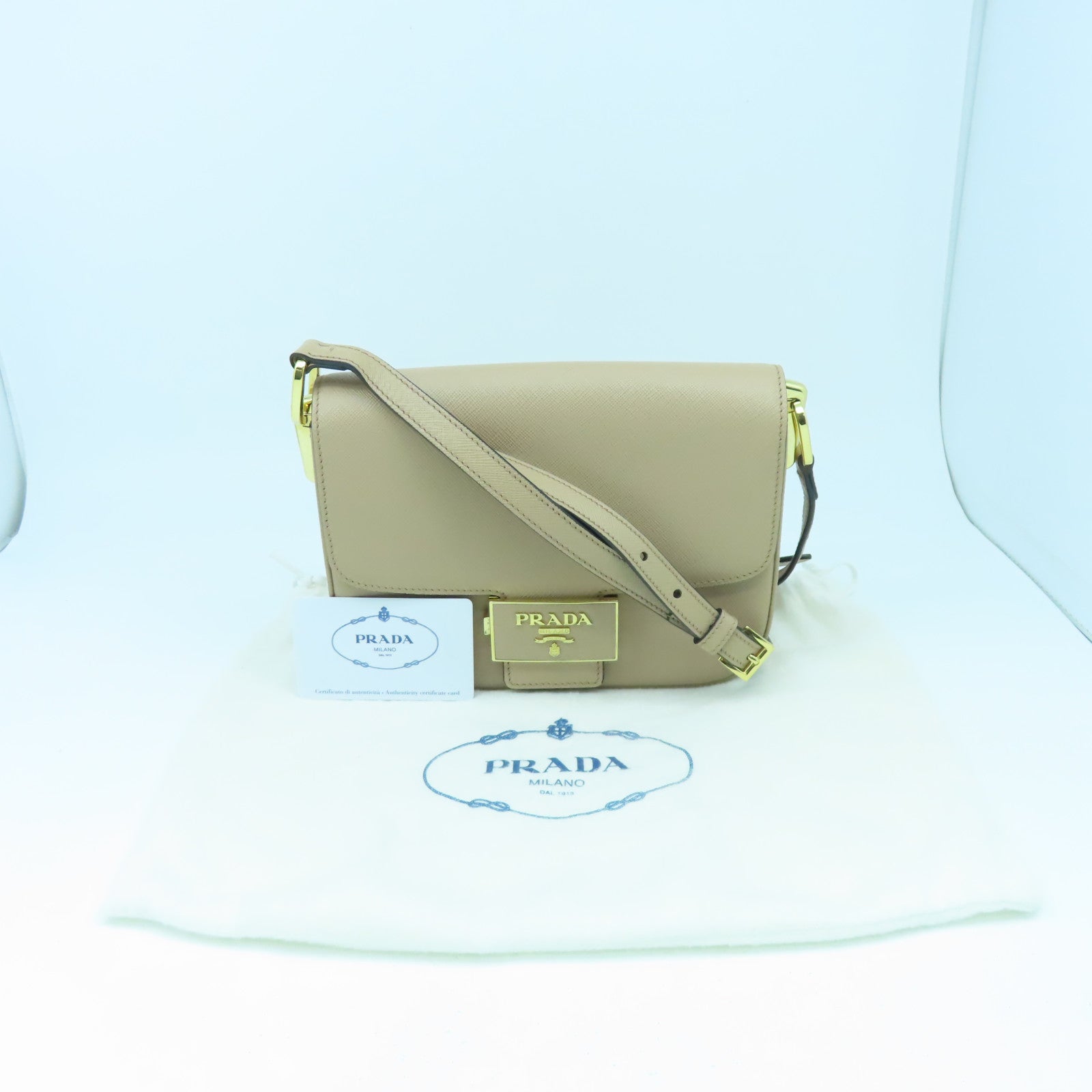 PRADA 【激減優惠】Saffiano皮革Shoulder Bag金扣肩背袋裸色