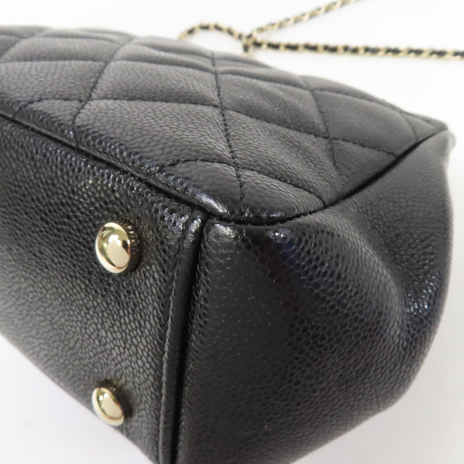 CHANEL 菱格Caviar皮革Chain Shoulder金扣鏈帶手挽肩背兩用袋黑色