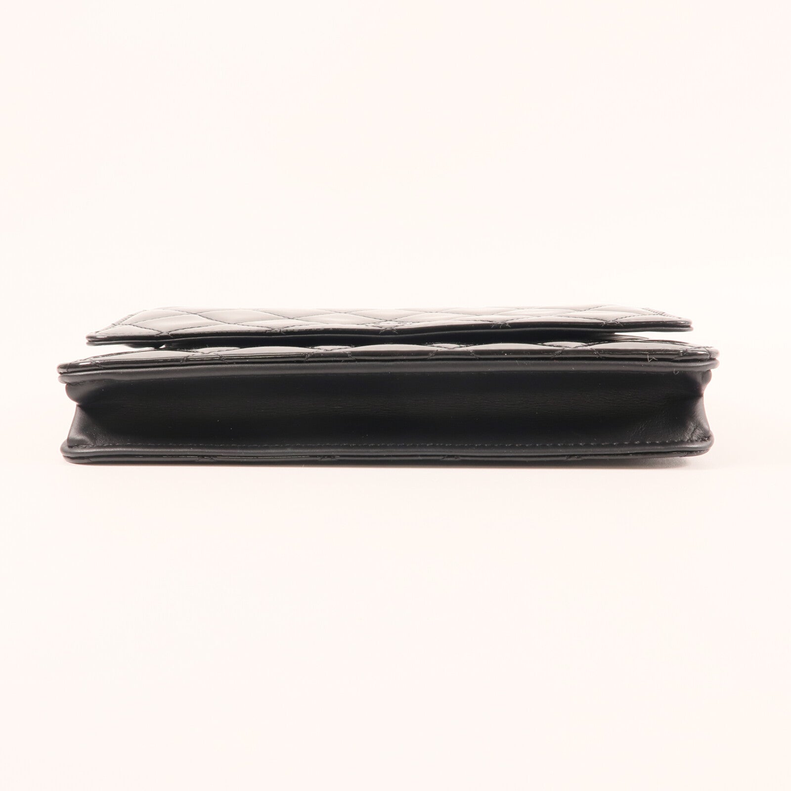 CHANEL 漆皮皮革Wallet On Chain銀扣鏈帶肩背袋