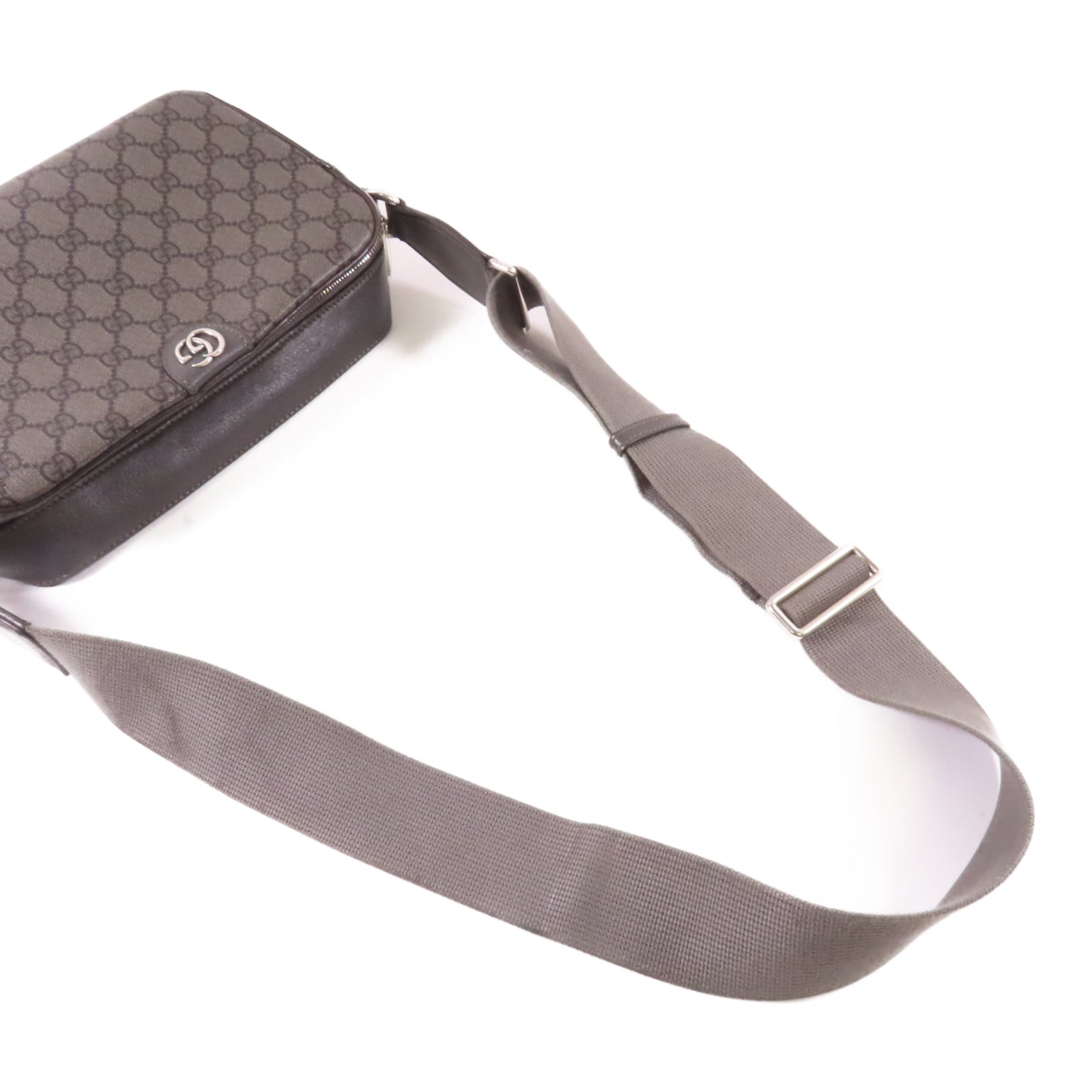 GUCCI 塗層帆布Shoulder Bag銀扣肩背袋灰色