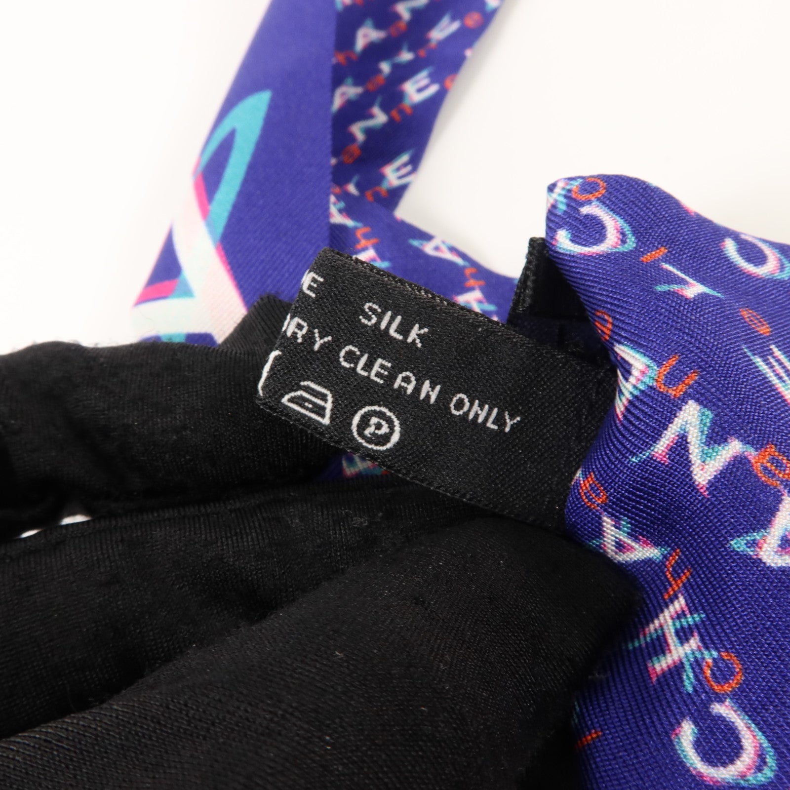 CHANEL 絲質Scarf絲巾