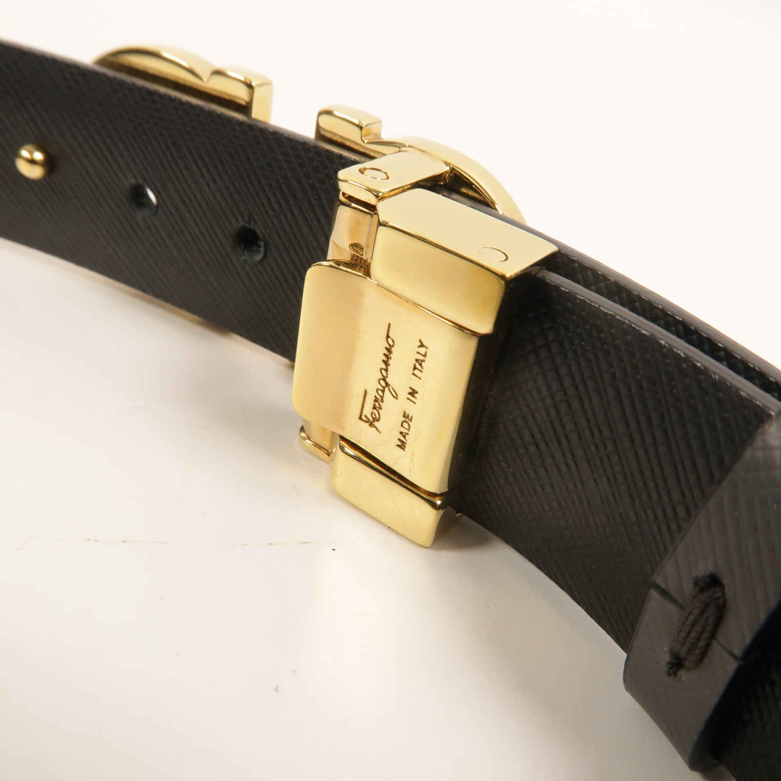 Salvatore Ferragamo 牛皮皮革Reversible Gancini Belt皮帶