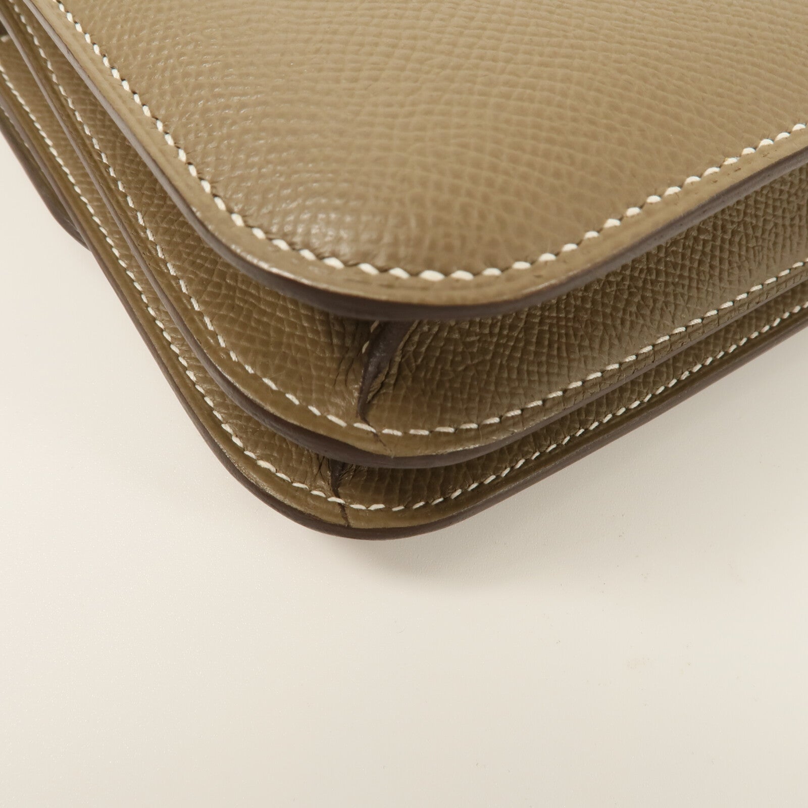 HERMES Epsom皮革Constance Mini肩背袋Etoupe