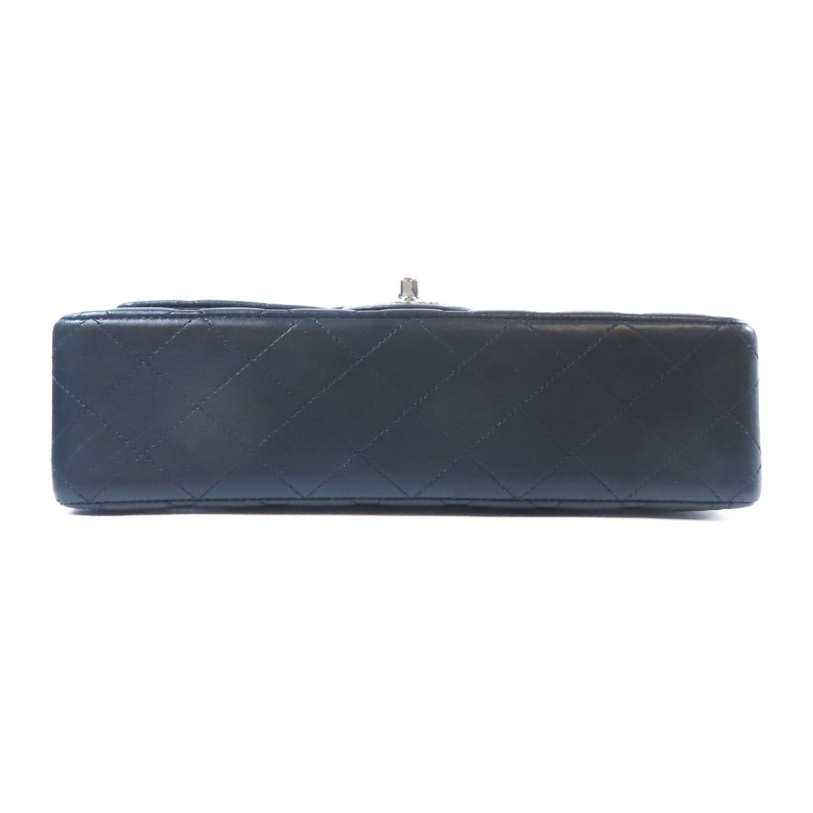 CHANEL 菱格羊皮皮革Classic Flap 25銀扣鏈帶肩背袋黑色