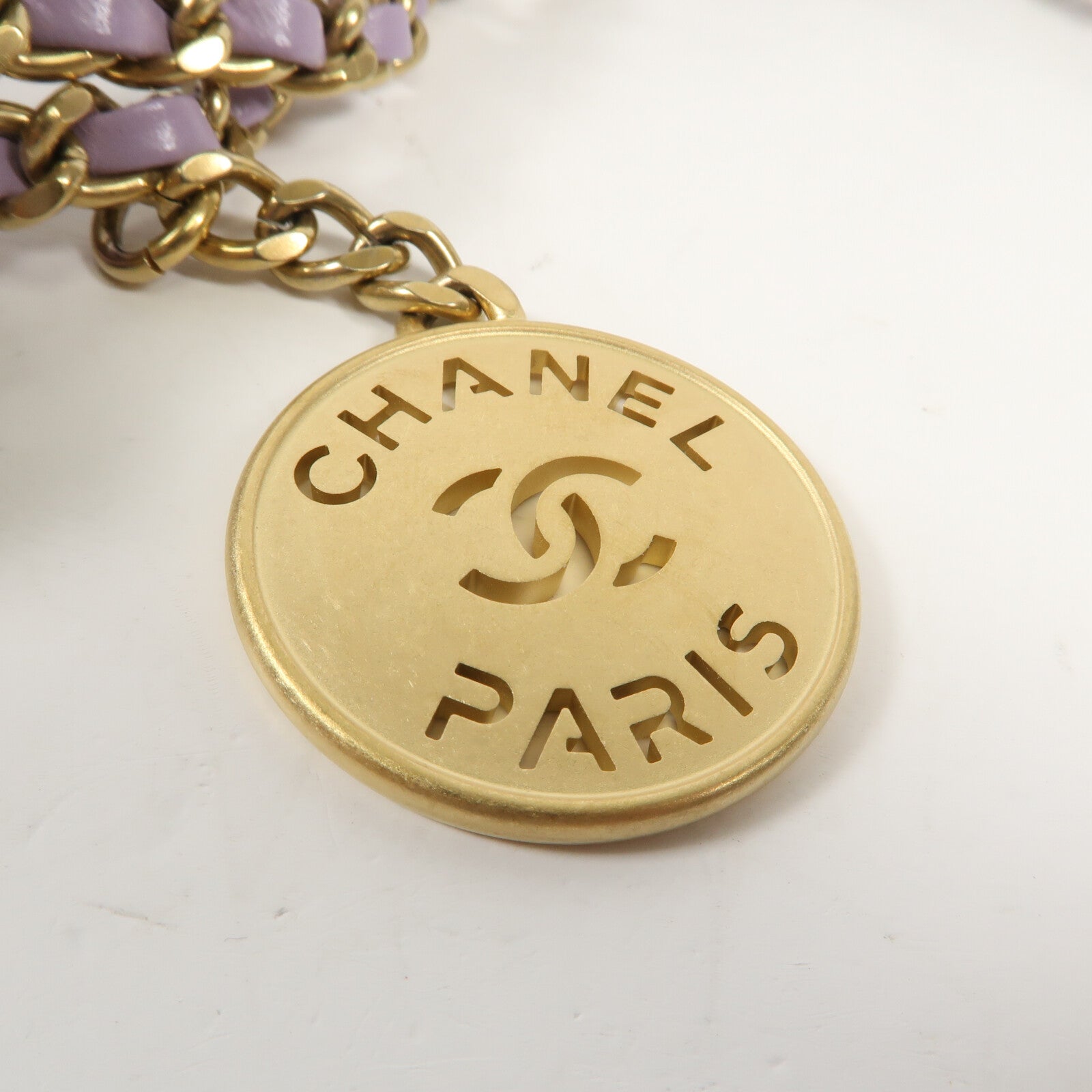 CHANEL 牛皮皮革Chanel 22 Mini鏈帶肩背袋