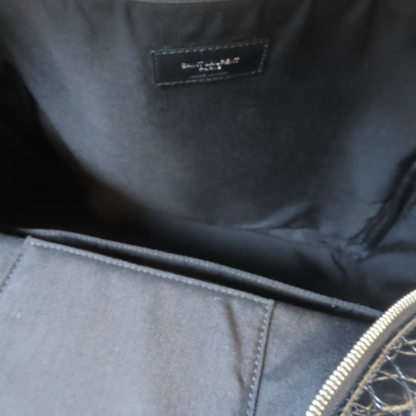 SAINT LAURENT 皮革Backpack銀扣背包黑色