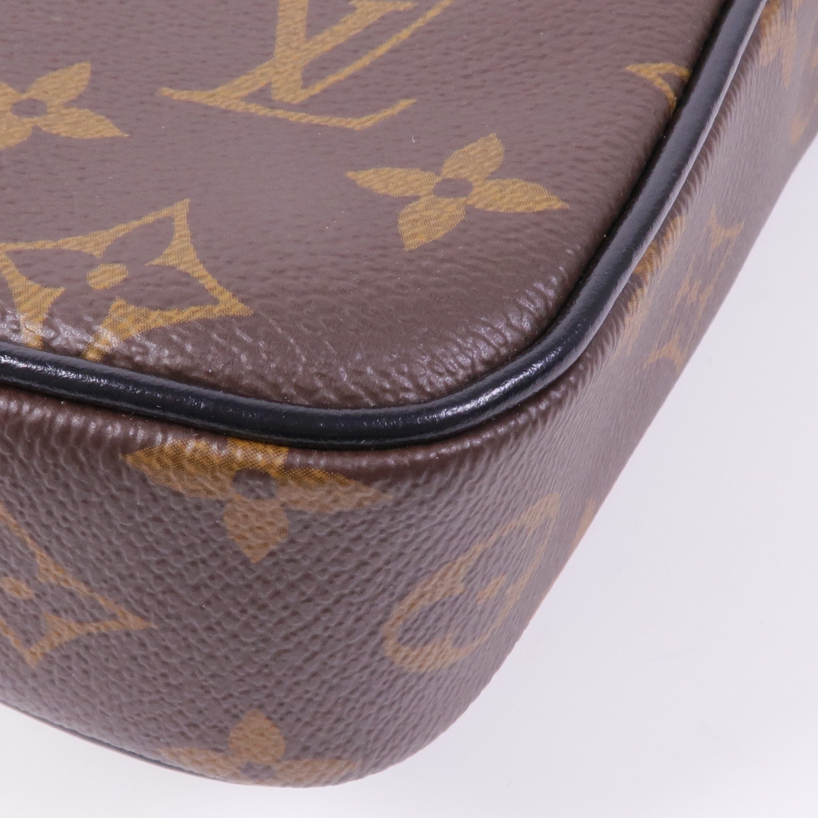 LOUIS VUITTON Monogram Macassar Christopher Wearable Wallet肩背袋