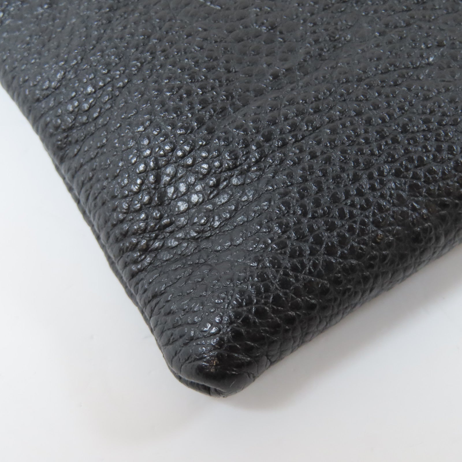 LOUIS VUITTON Monogram Empreinte Daily Pouch金扣手拿包黑色
