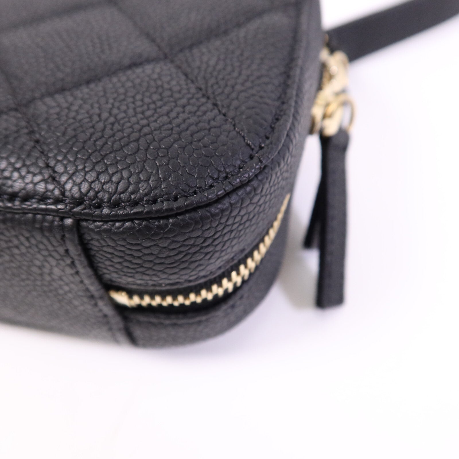 CHANEL 牛皮皮革Waist Bag金扣腰包