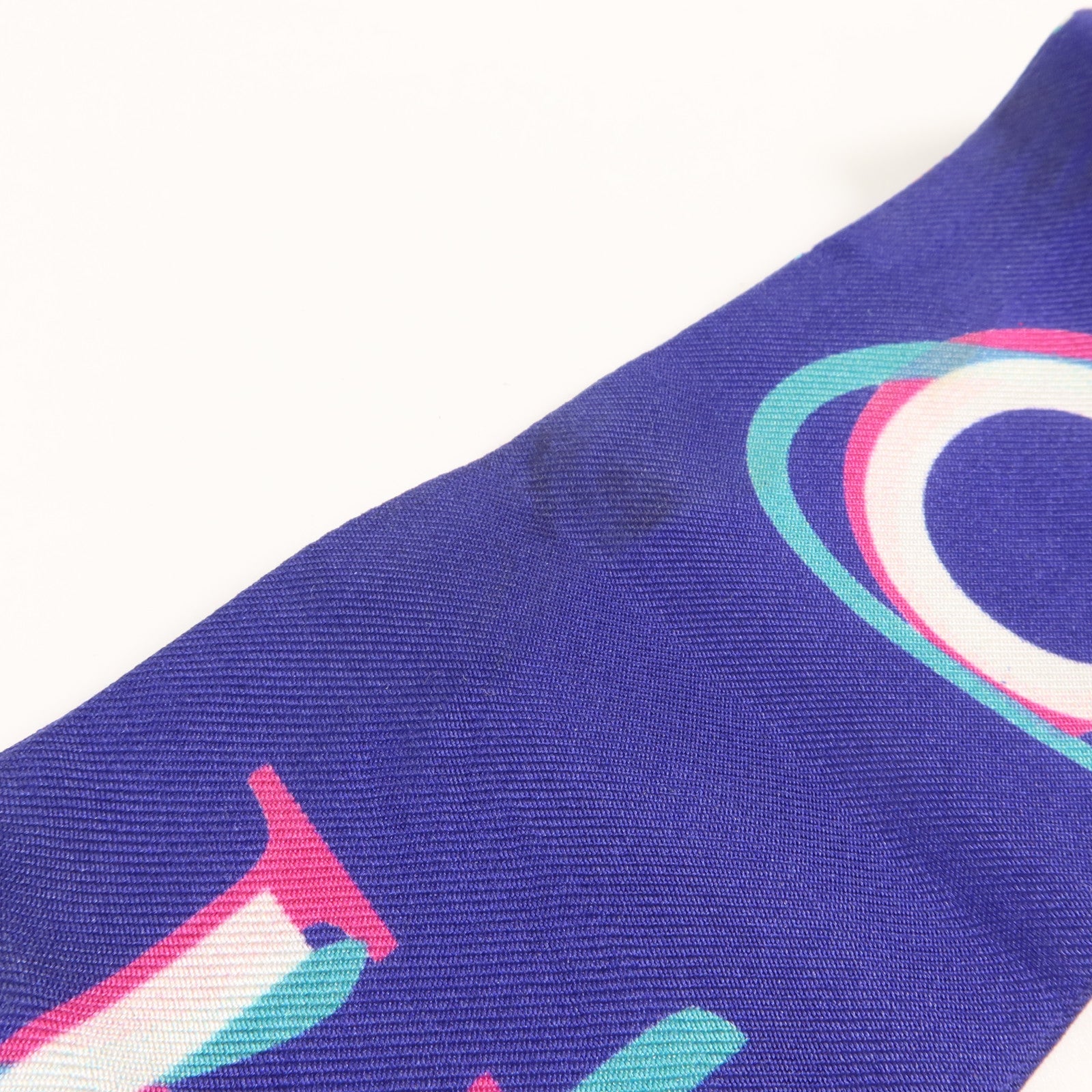 CHANEL 絲質Scarf絲巾