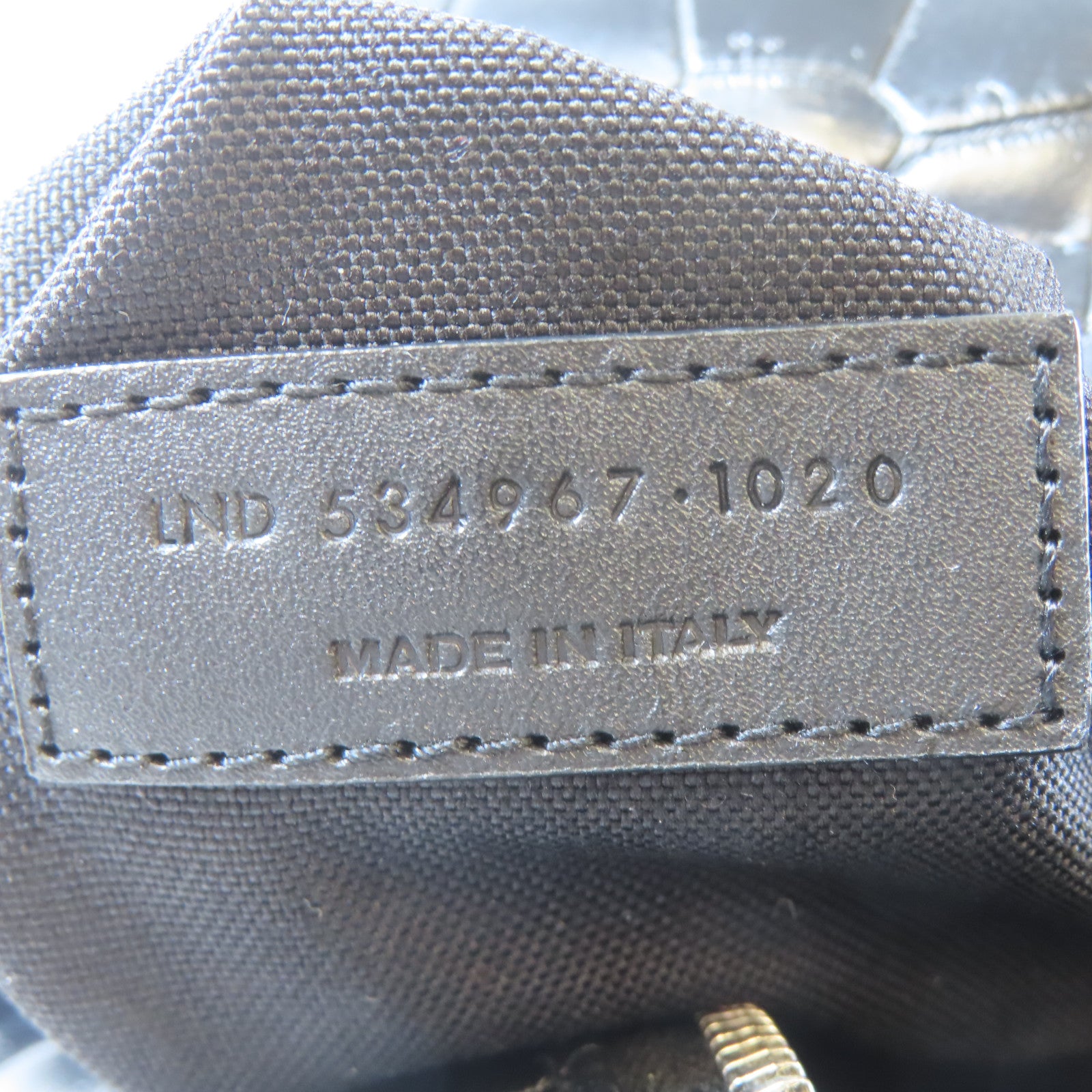 SAINT LAURENT 皮革Backpack銀扣背包黑色