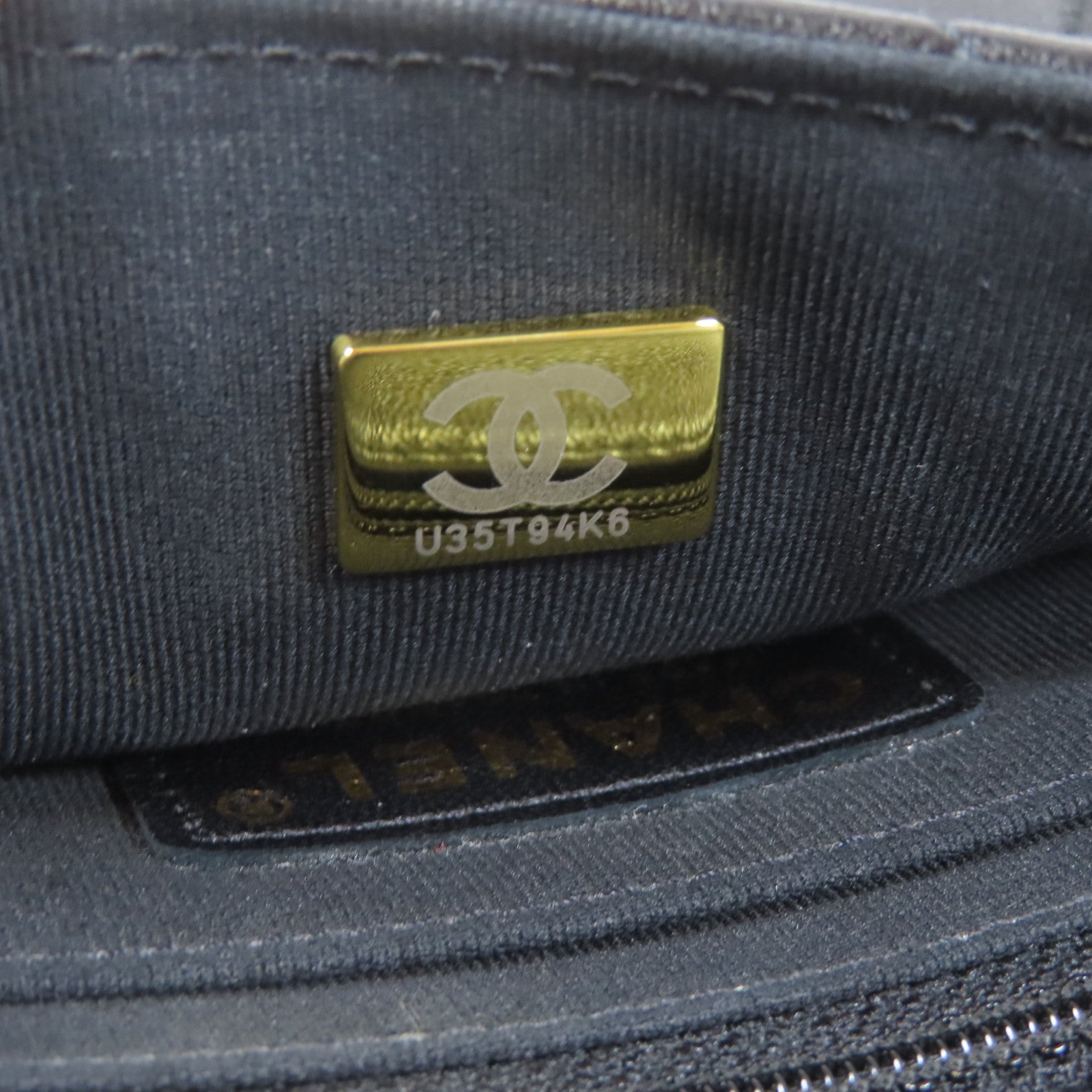 CHANEL 【激減優惠】菱格羊皮皮革19 Chain Shoulder Bag金扣鏈帶肩背袋黑色