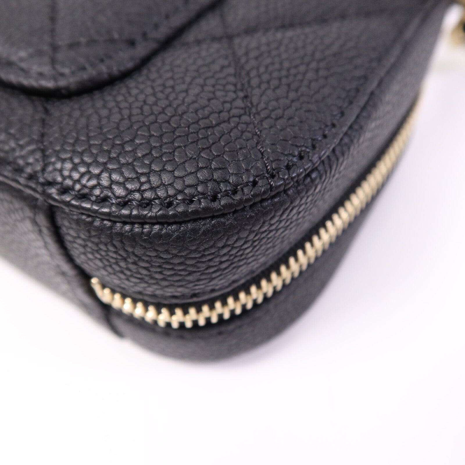 CHANEL 牛皮皮革Waist Bag金扣腰包