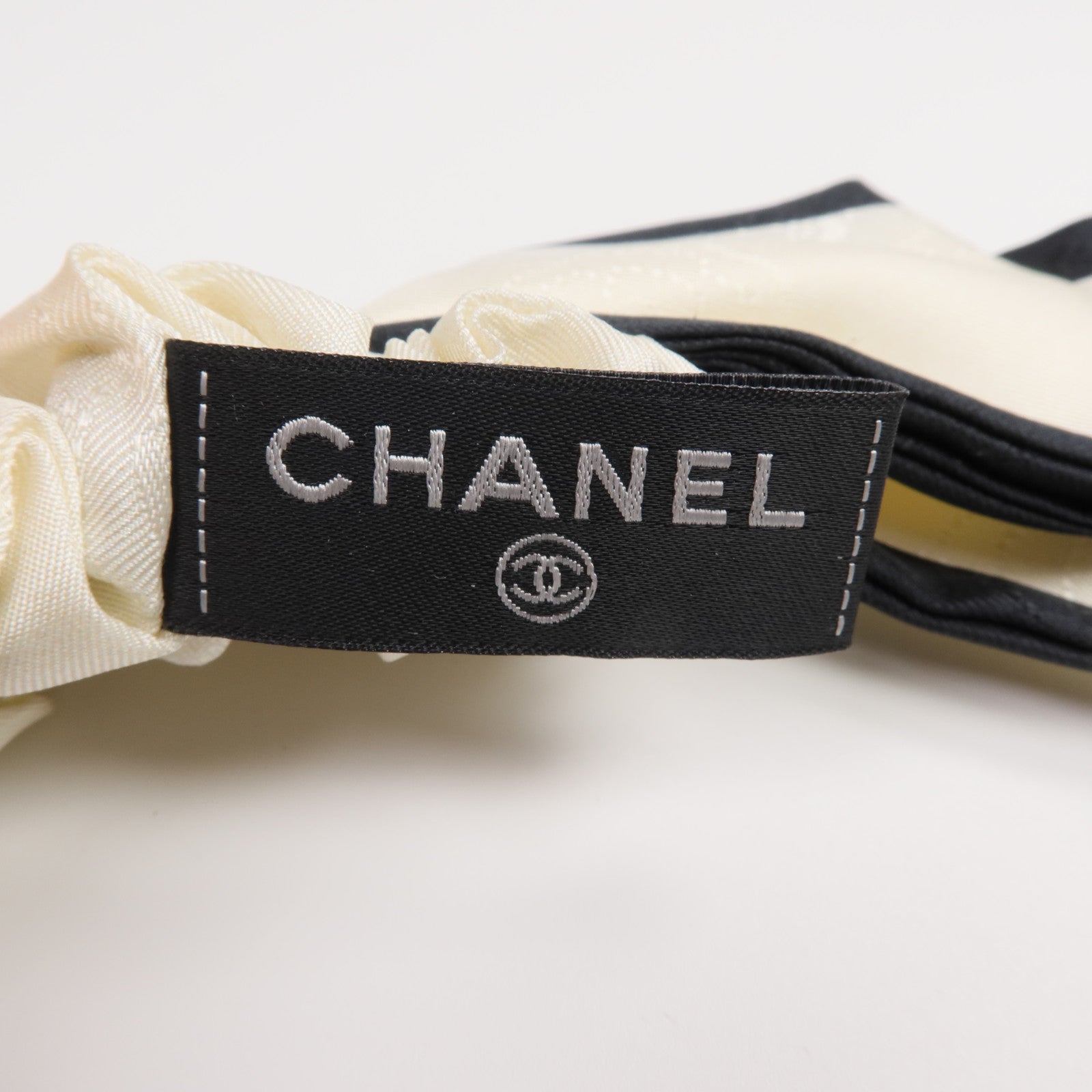 CHANEL 絲質Ribbon Hair髮飾